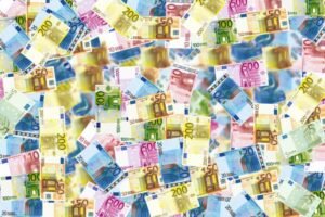 Money 496229 1920 768x512 Kopie